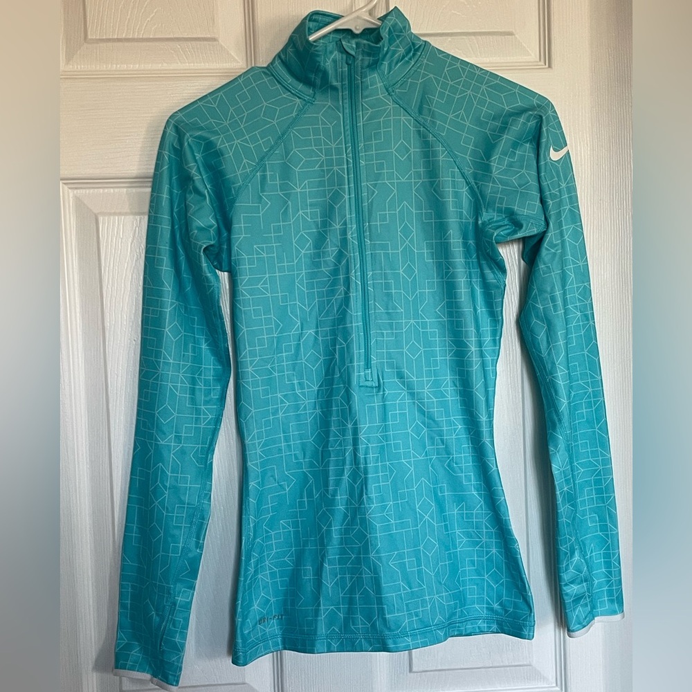 Women’s Nike Dri-Fit Long Sleeve Shirt
